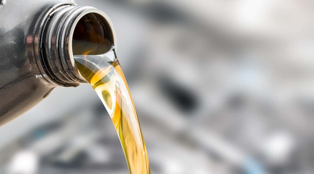 Does Motor Oil Expire? How Long Does It Last? (Facts VS Myths)