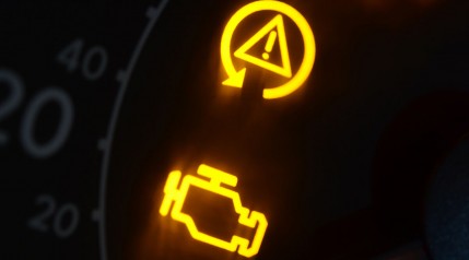 Illuminating car dashboard that alerts the driver to existing problems
