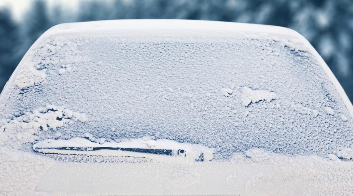 How to Defrost a Windshield Without Heat Fast, No Fear
