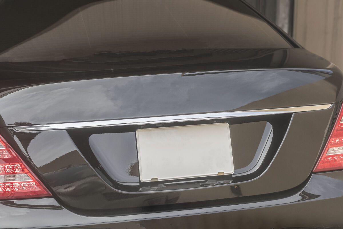 How to Install a License Plate Frame in a Few Easy Steps