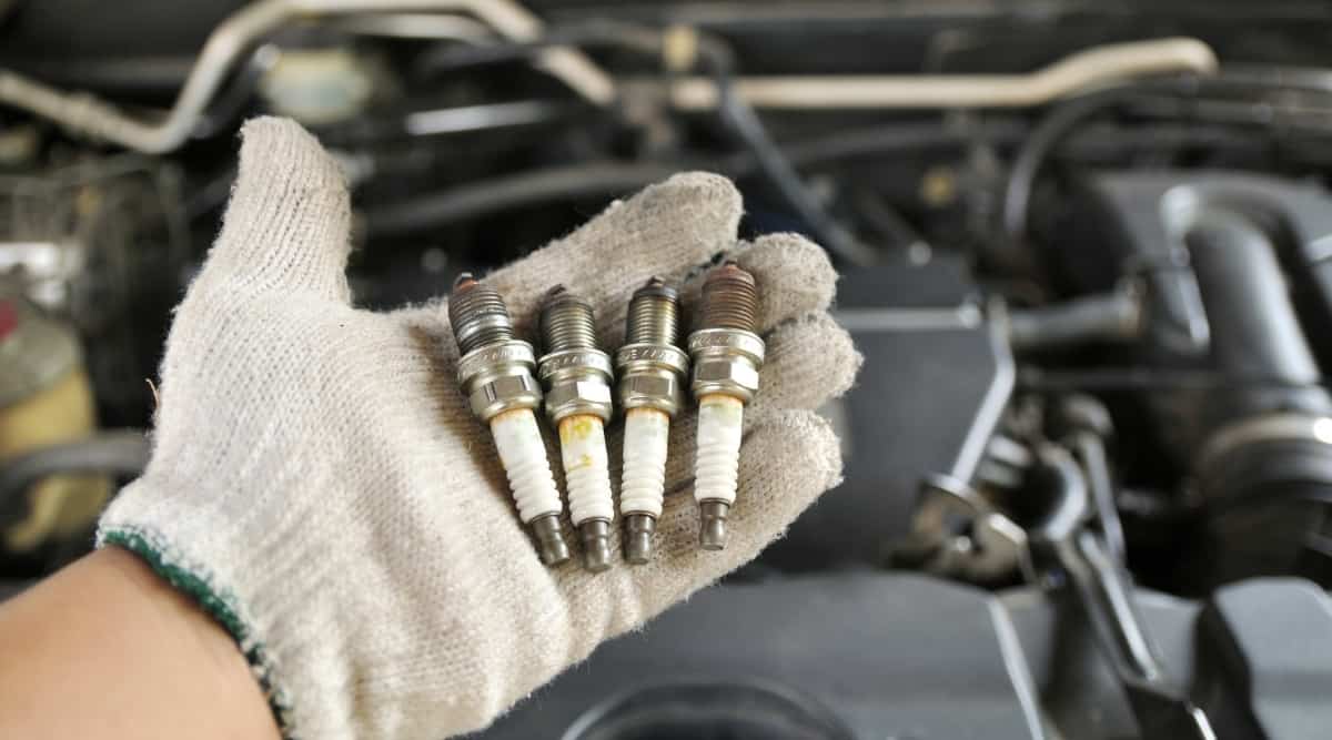 Spark Plug Diagnosis Read Your Spark Plugs to Find Engine Faults
