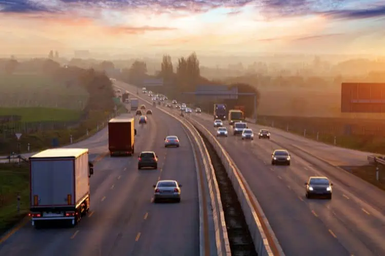 Traffic on US highway